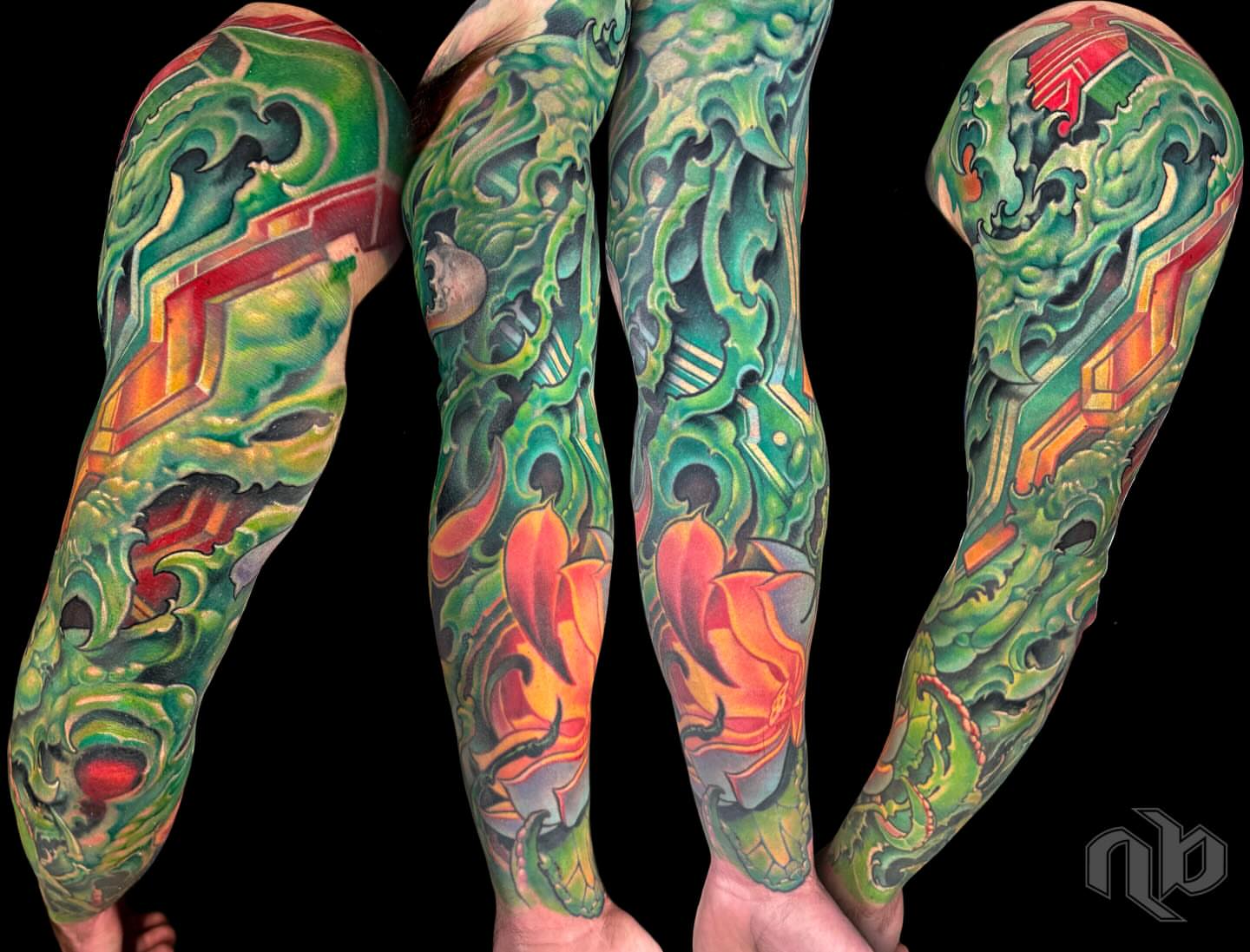 Tattoo by @burningxhope — japanese_irezumi, geometric