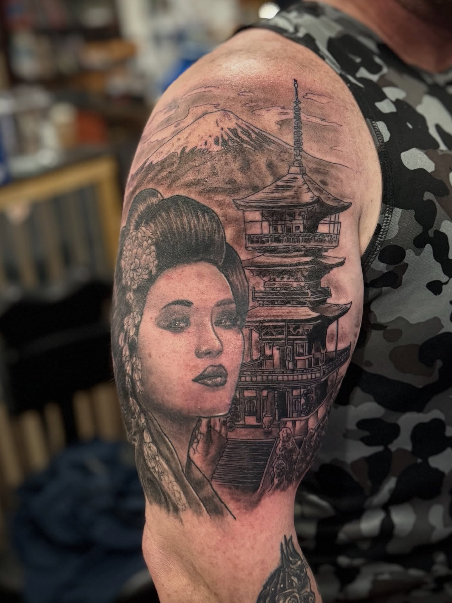 Tattoo by @oldfeatherfingers — japanese_irezumi, realism