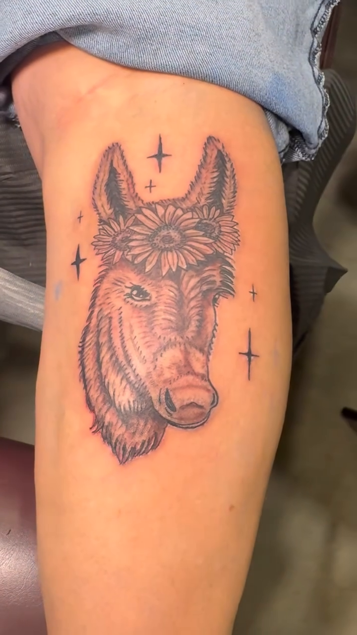 Tattoo by @bonesandstars — black_and_grey, realism