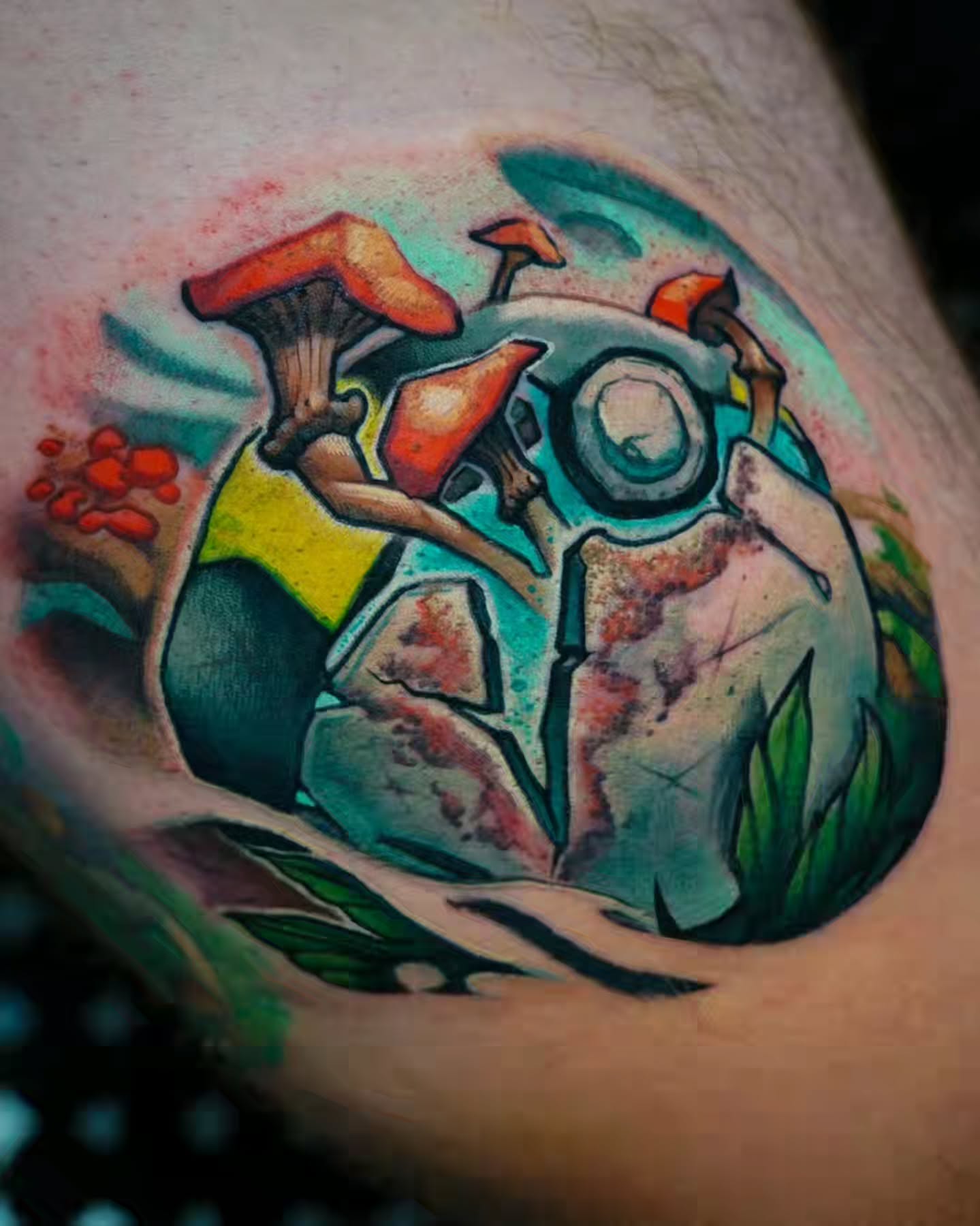 Mushroom and robot geometric tattoo on the thigh by Bo