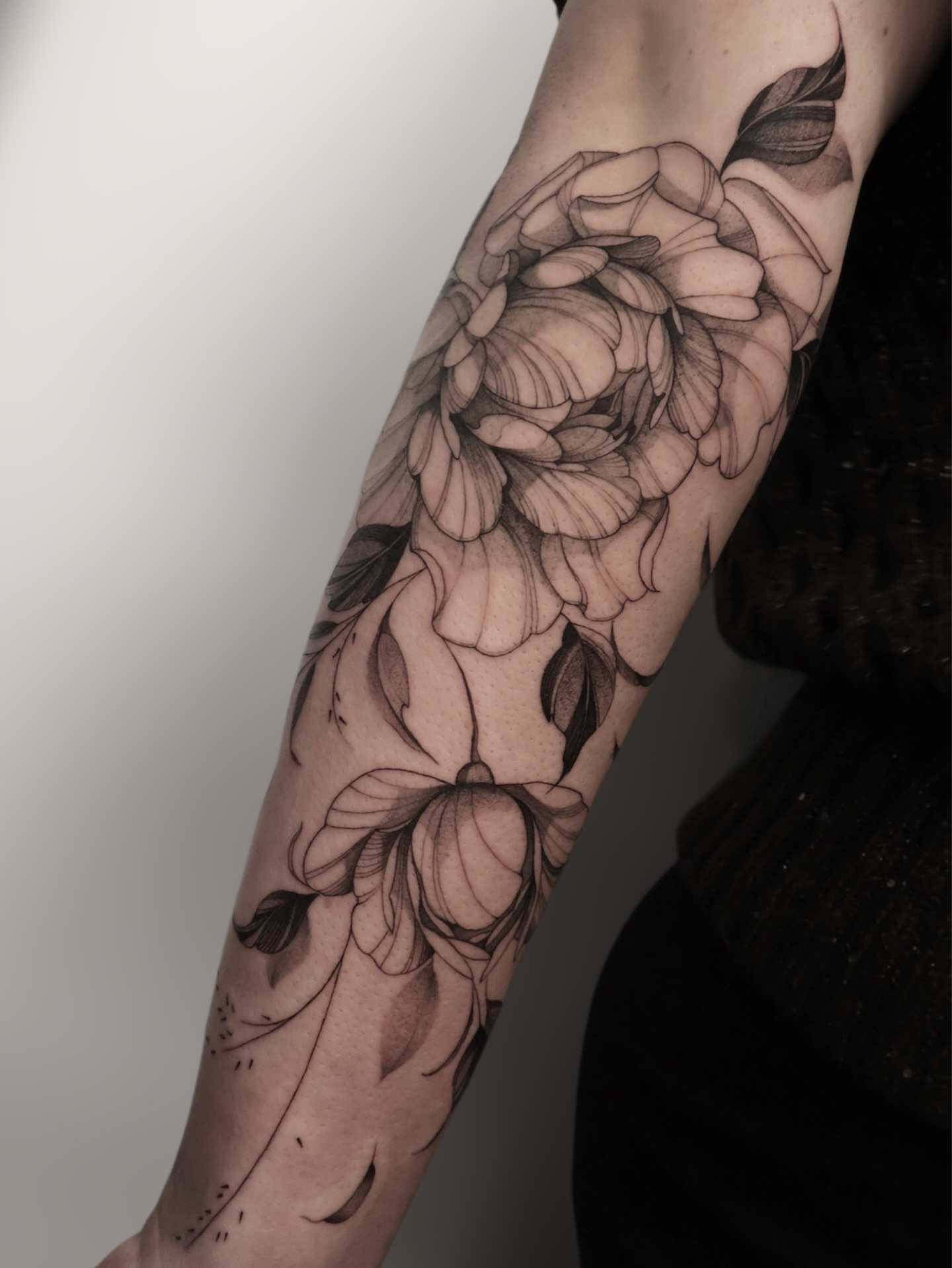 Tattoo by @milenamano.tattoo — black_and_grey, realism