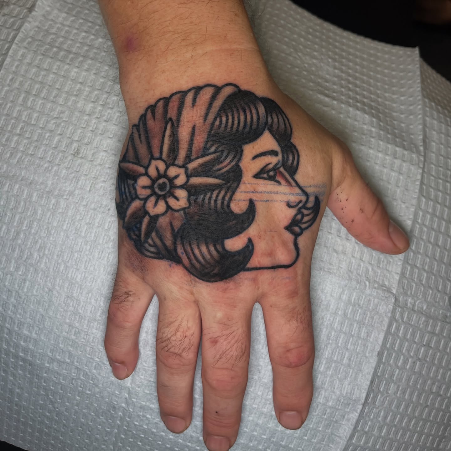 Tattoo by @bbcrla — black_and_grey
