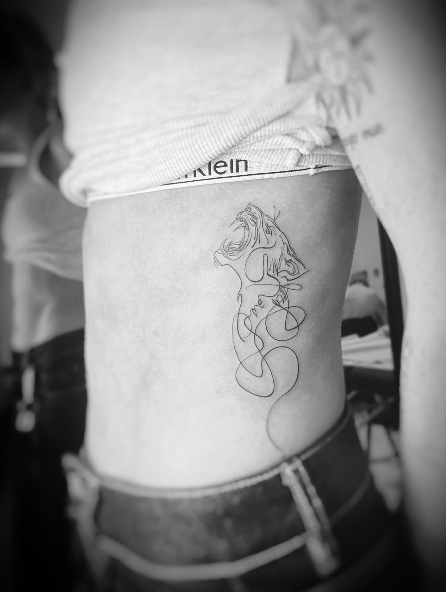 Tattoo by @aquanoir — fine_line