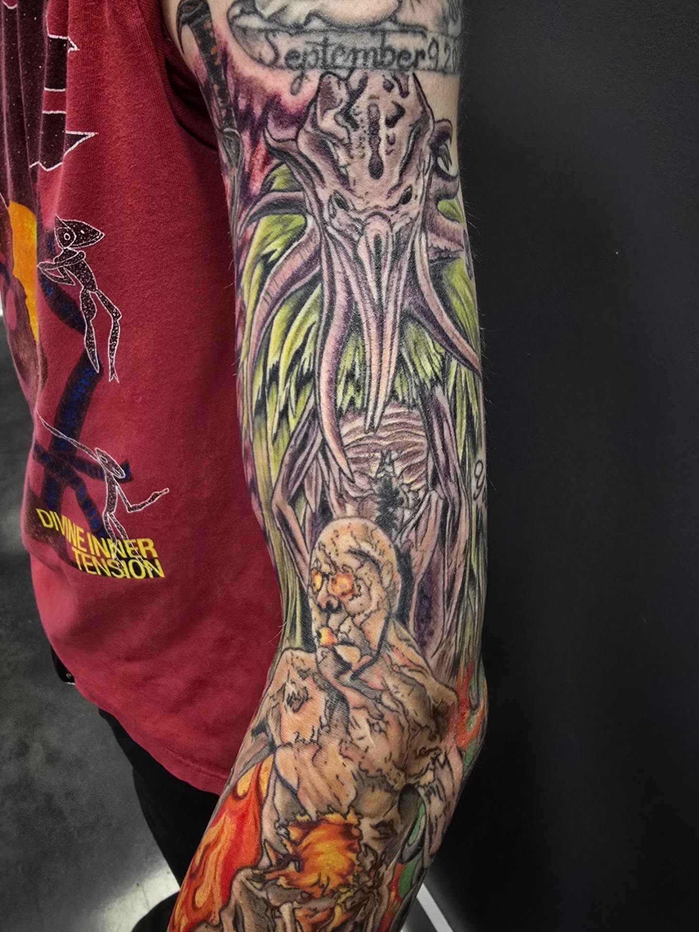 Tattoo by @kawaiikittentattoo β dark_realism