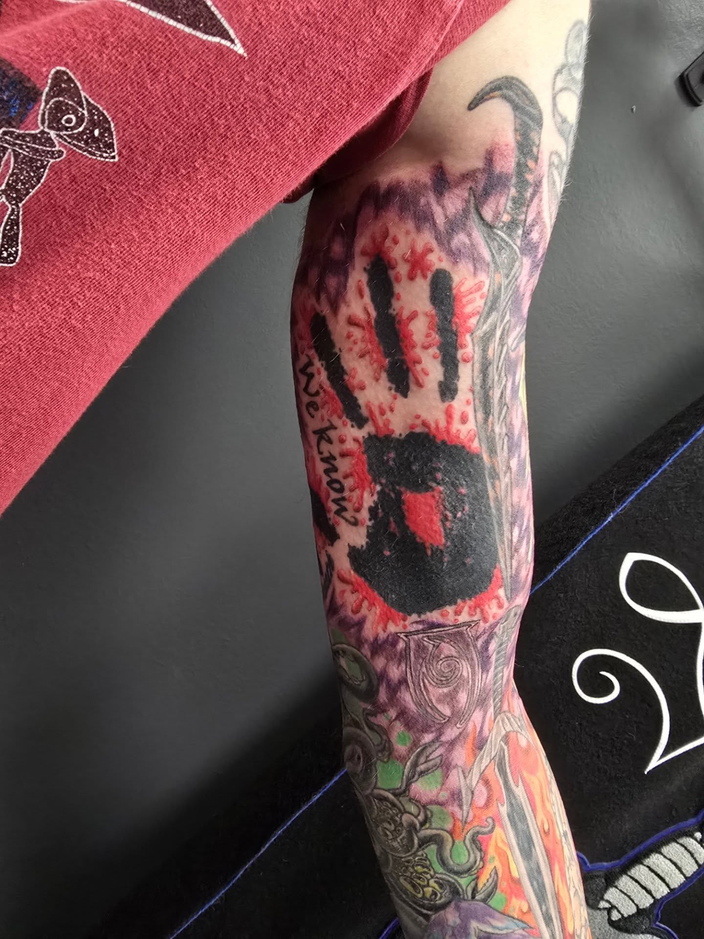 Tattoo by @kawaiikittentattoo β dark_realism