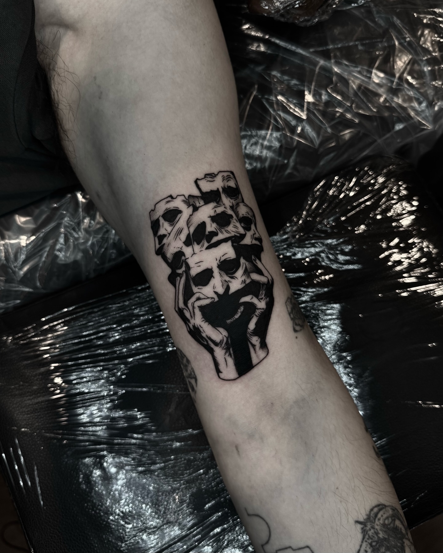 Tattoo by @vamos_tat — black_and_grey