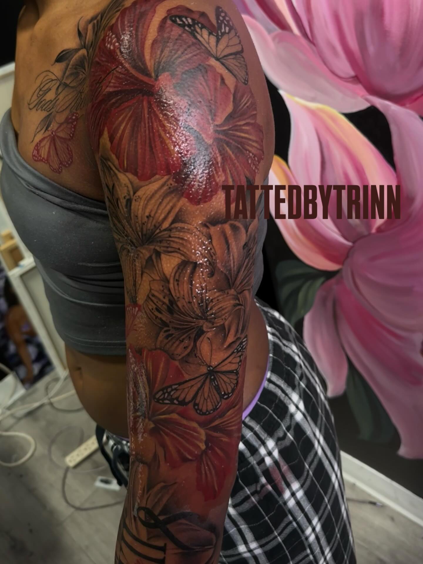 Tattoo by @tattedbytrinn — realism, watercolor