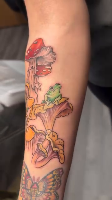 Tattoo by @tattoosbyjacklyn — neo_traditional, illustrative