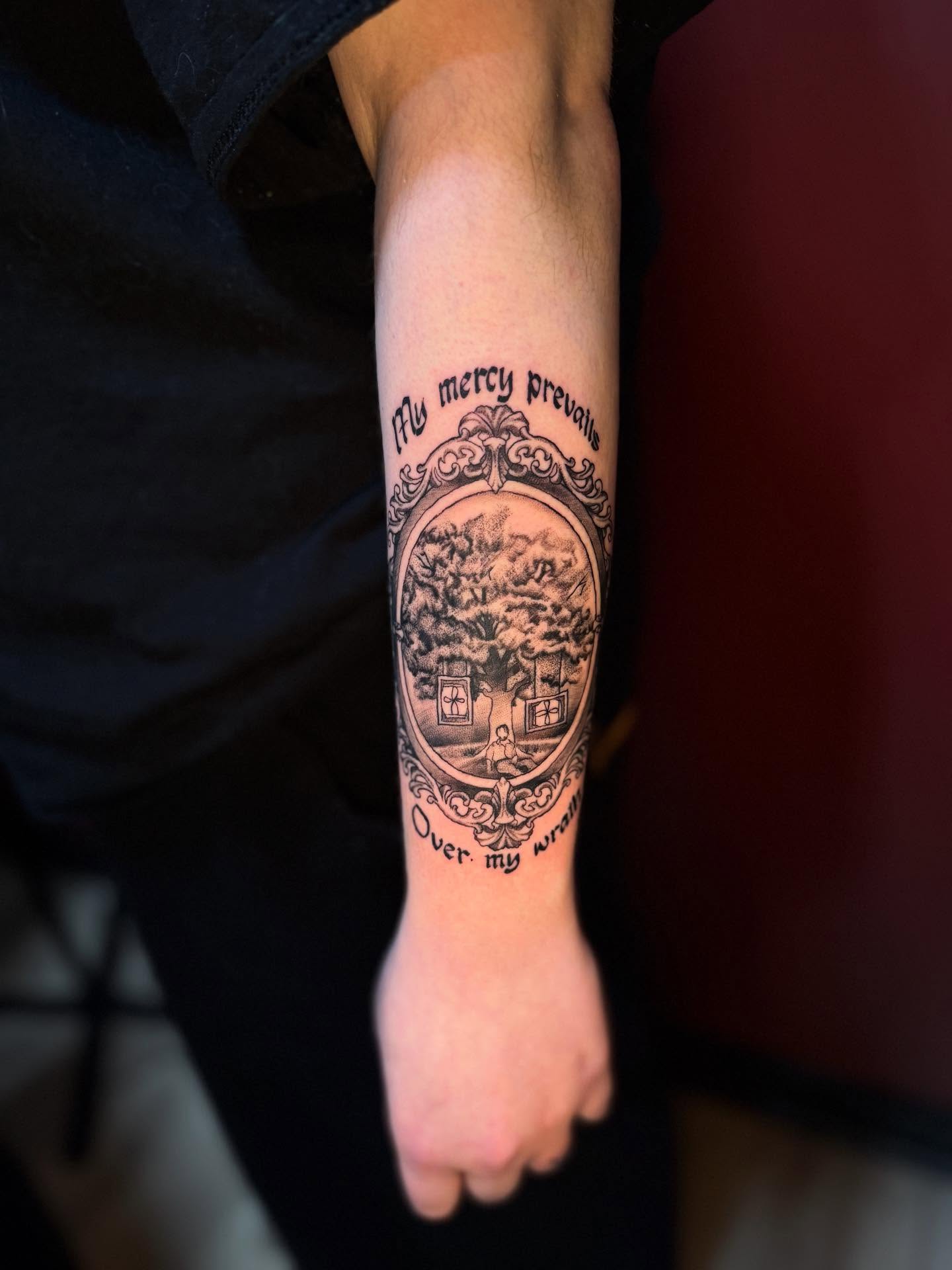 Tattoo by @causedonuts — black_and_grey