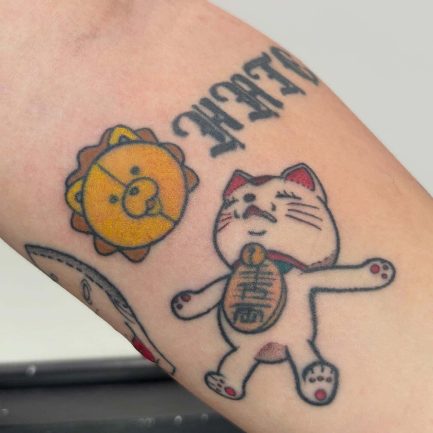Tattoo by @manicpixietattoos — new_school