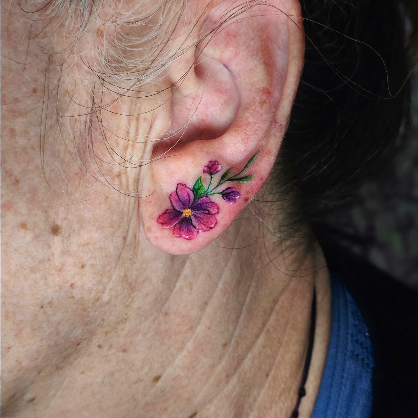 Flowers realism tattoo by Kassy Fiori