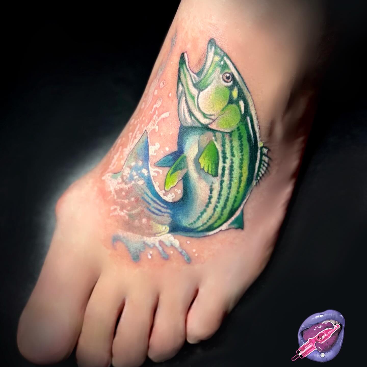 Fish realism tattoo on the foot by ⛓️ 𝓑𝓻𝓸𝓸𝓴𝓮𝓵𝓵𝓮 𝓑𝓸𝓶𝓫𝓼𝓱𝓮𝓵𝓵𝓮 ⛓️