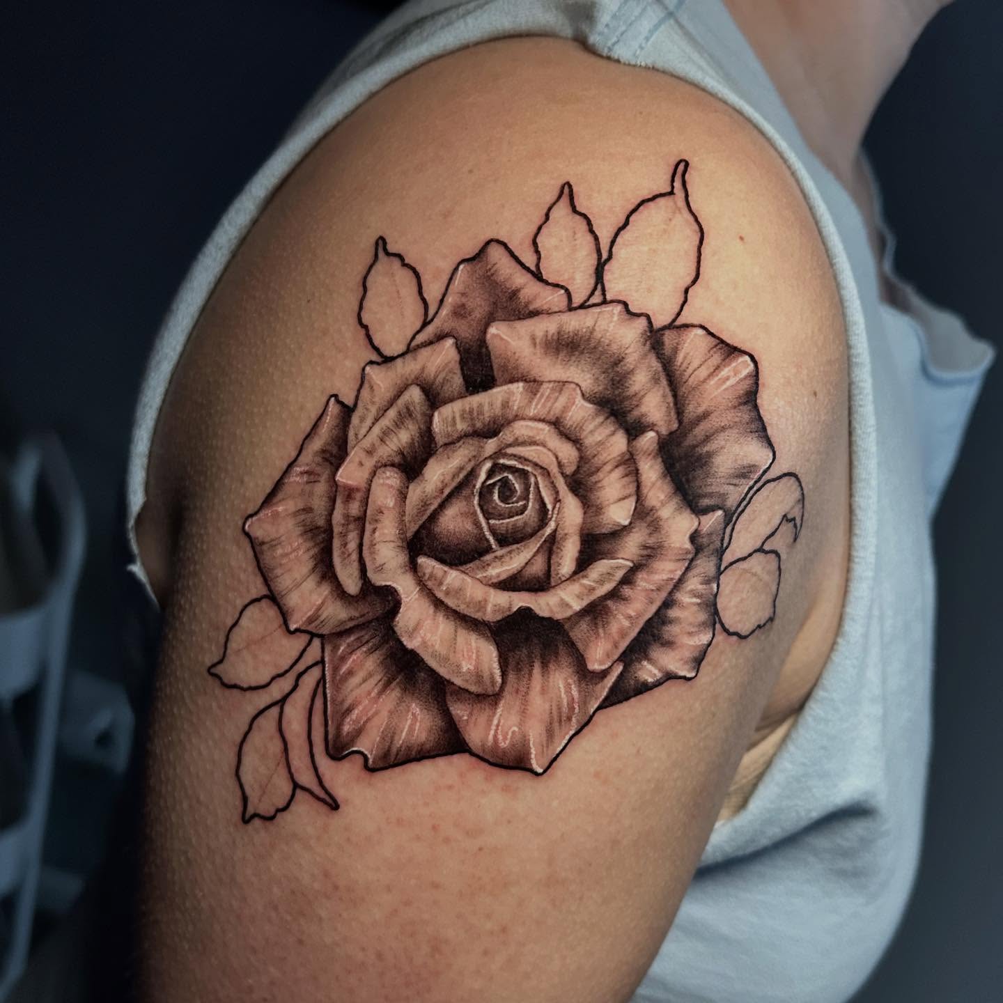 Tattoo by @dani_does_tatts โ black_and_grey