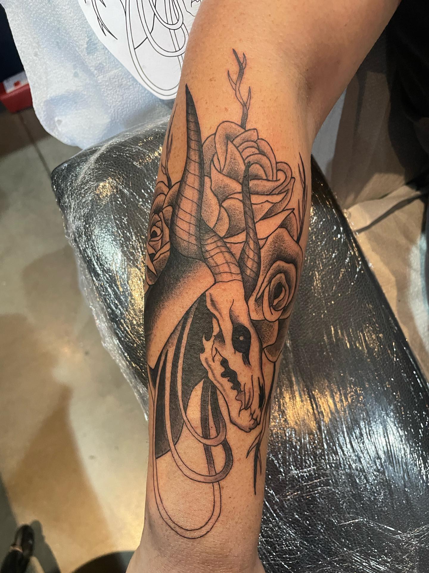 Tattoo by @zetersenn_ink — black_and_grey, realism