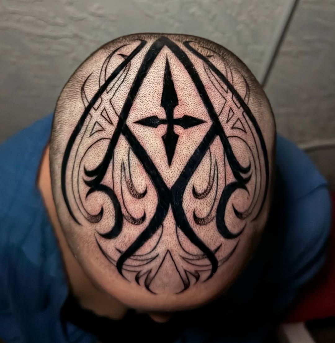 Tattoo by @mollztattooz — blackwork, ornamental