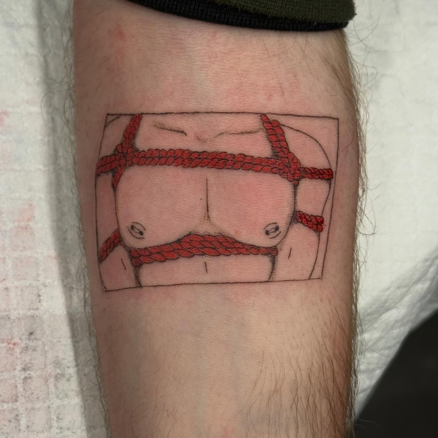 Tattoo by @millymillwood โ geometric