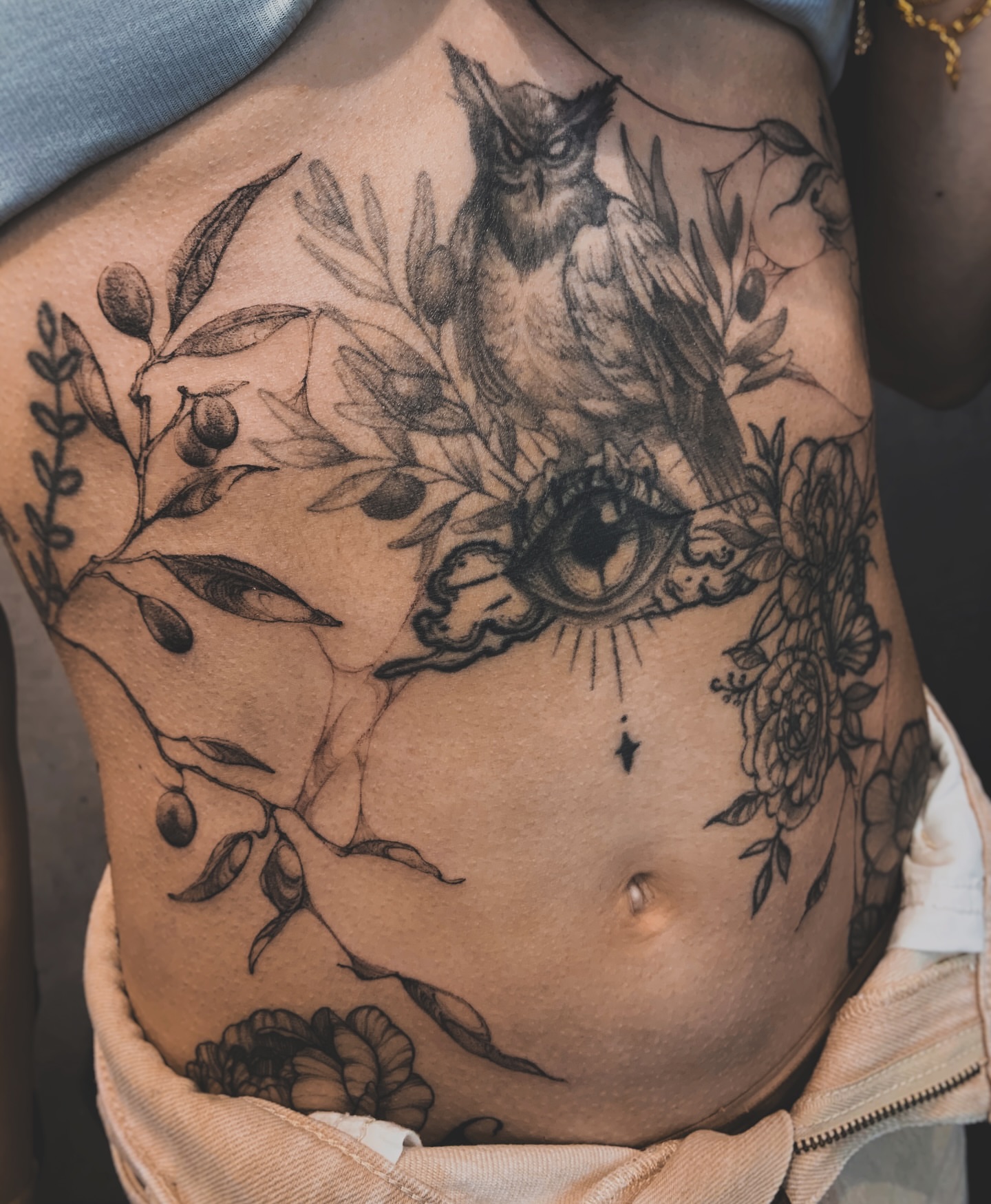 Tattoo by @__21.tattooworkerz__ — black_and_grey, realism