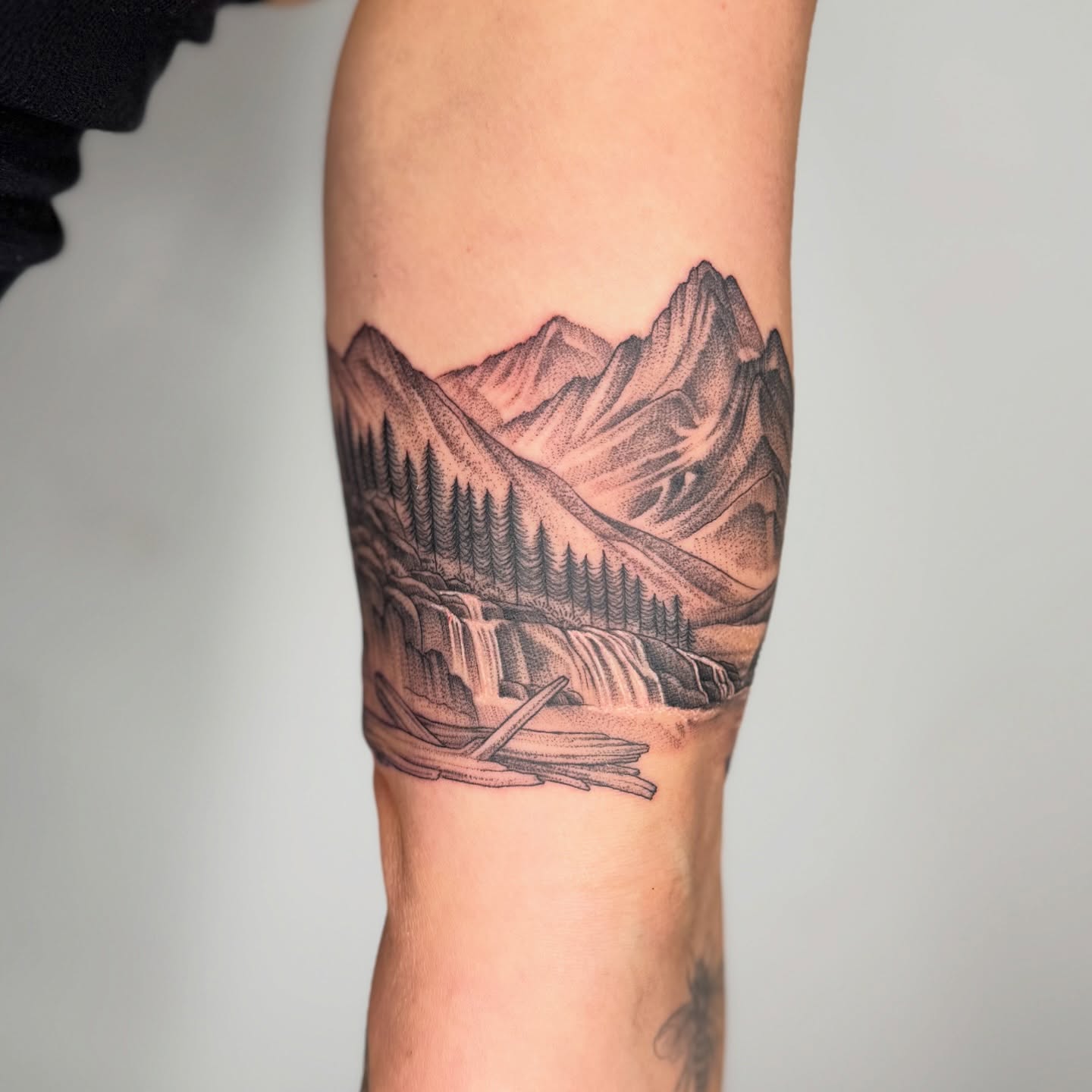 Tattoo by @sailorose_ — dotwork, realism