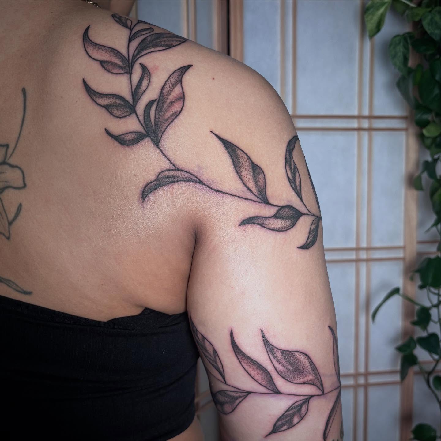 Tattoo by @brieowth — dotwork