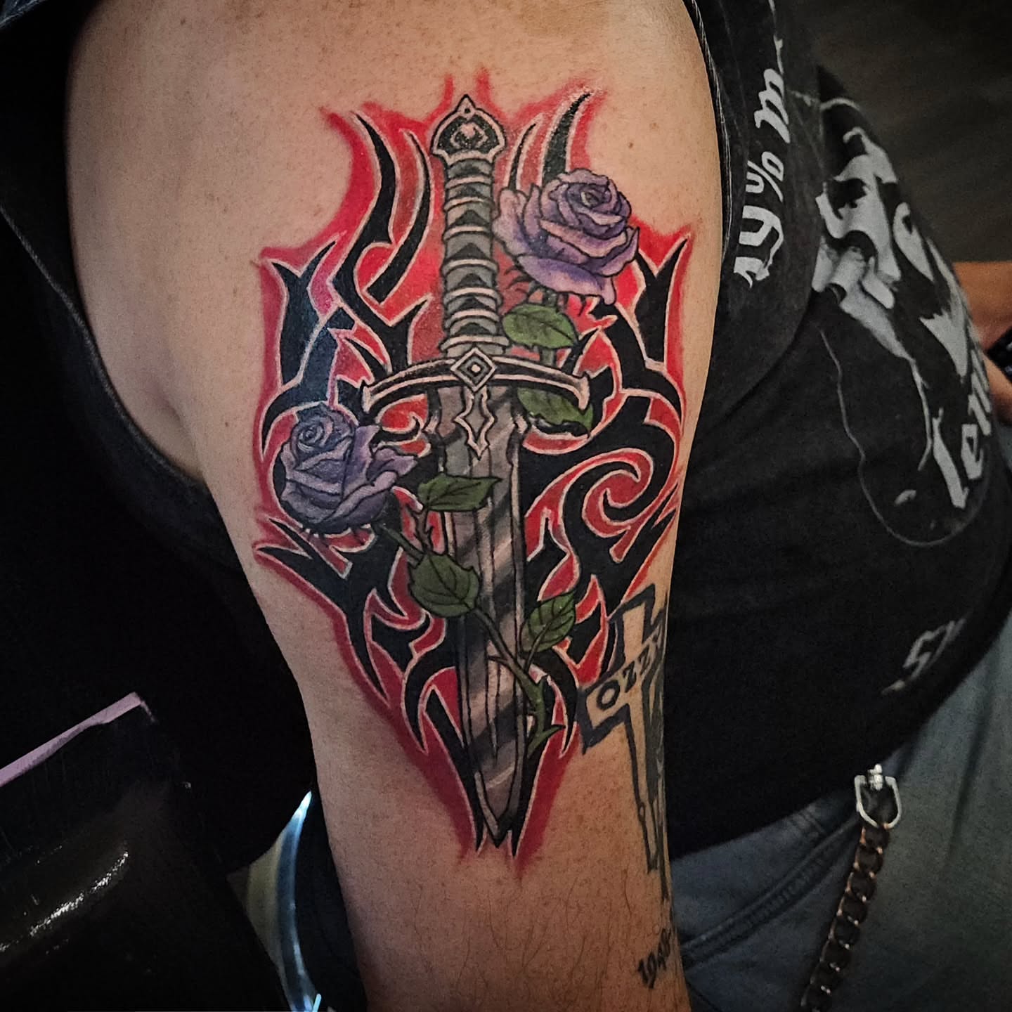 Sword and roses neo-traditional tattoo on the forearm by Angie Griffith 🥰, Glendale, Arizona
