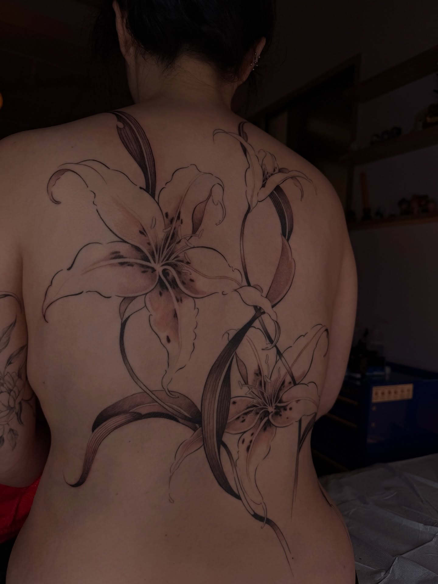 Tattoo by @maid.of.flowers — black_and_grey