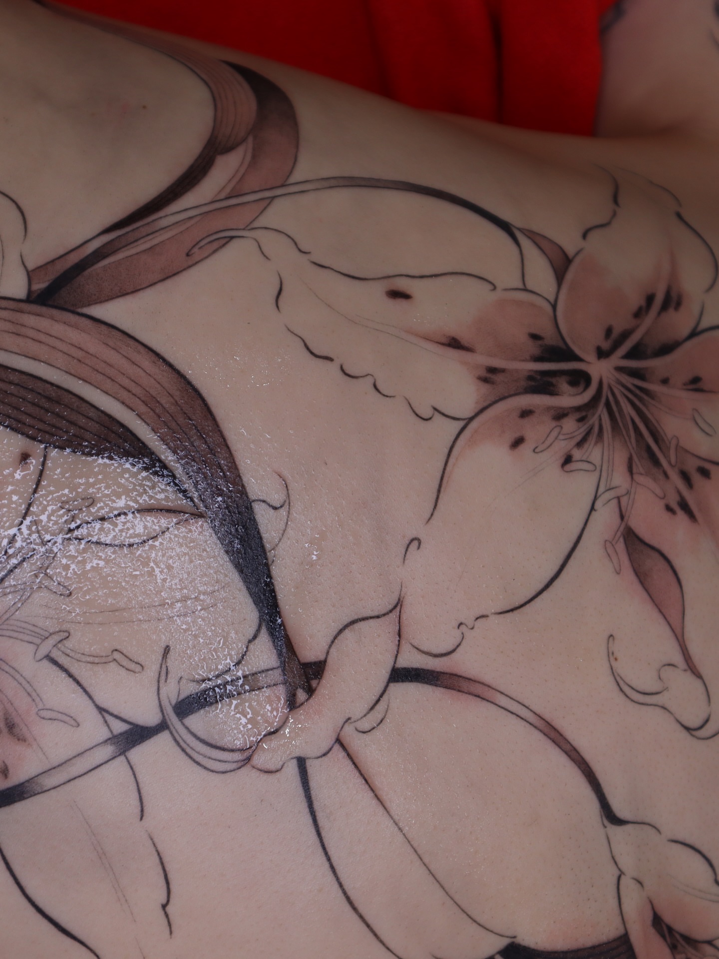 Tattoo by @maid.of.flowers — black_and_grey