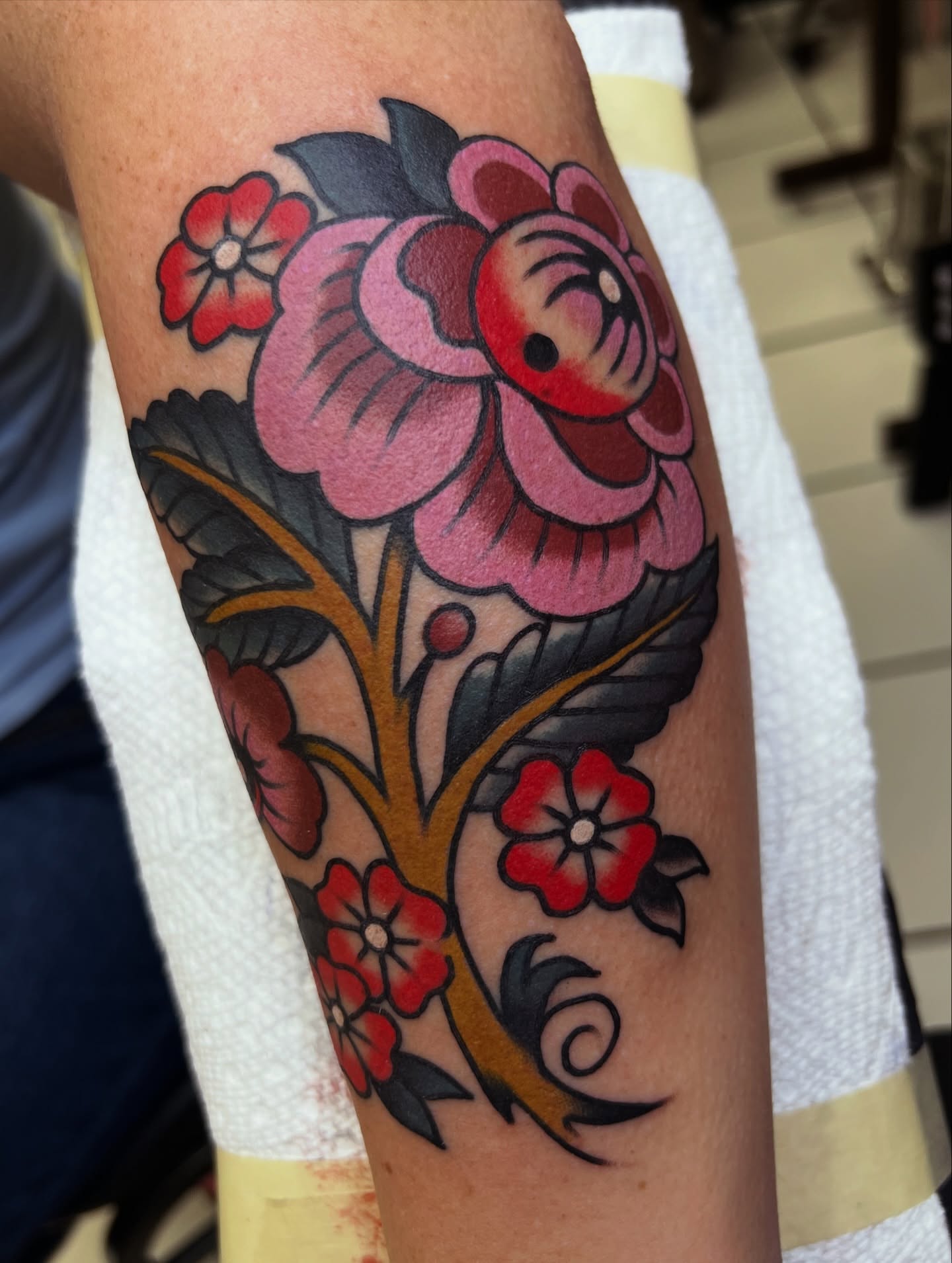 Tattoo by @morganhabe — american_traditional