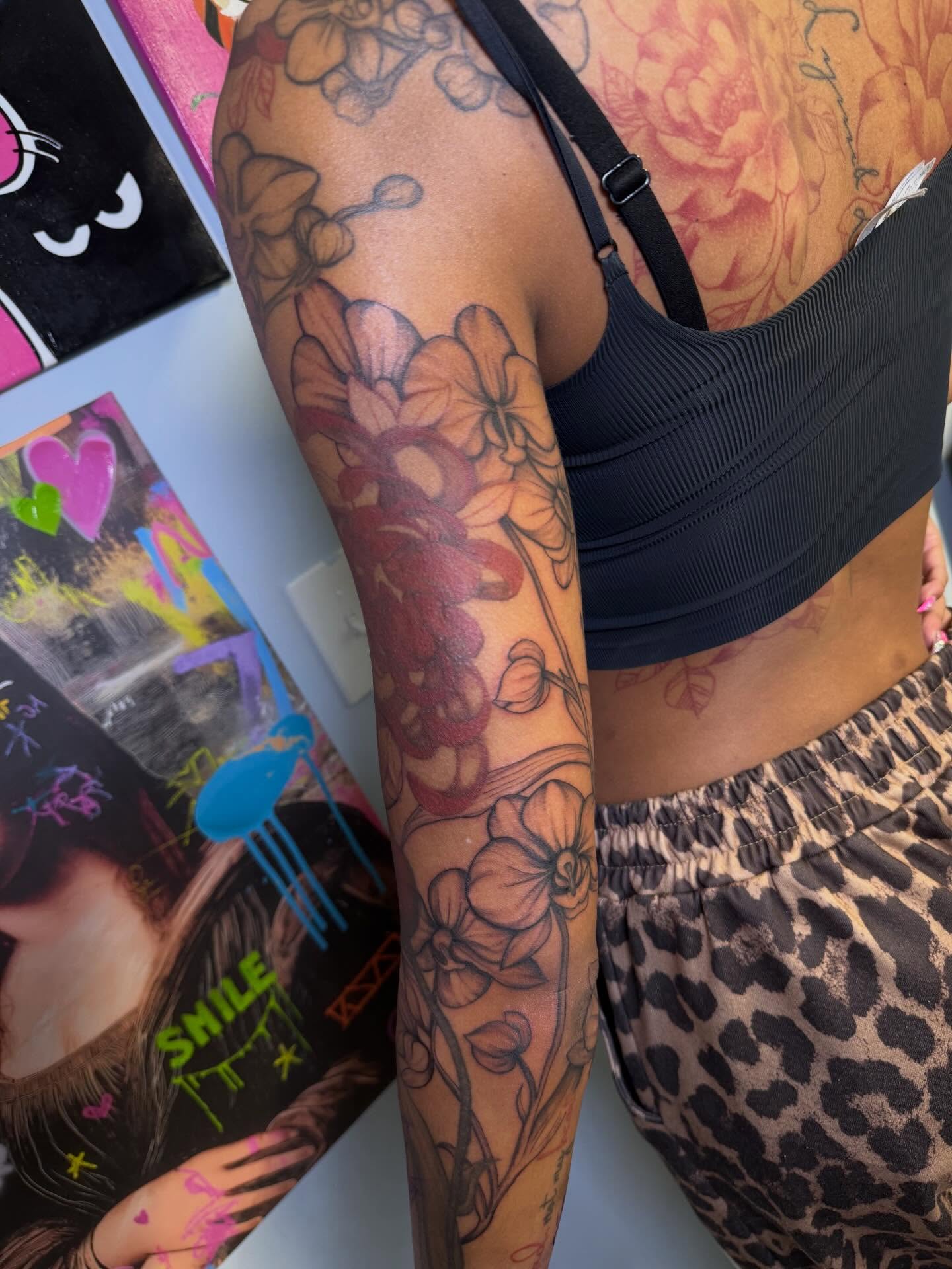 Tattoo by @stephsworldofink — black_and_grey