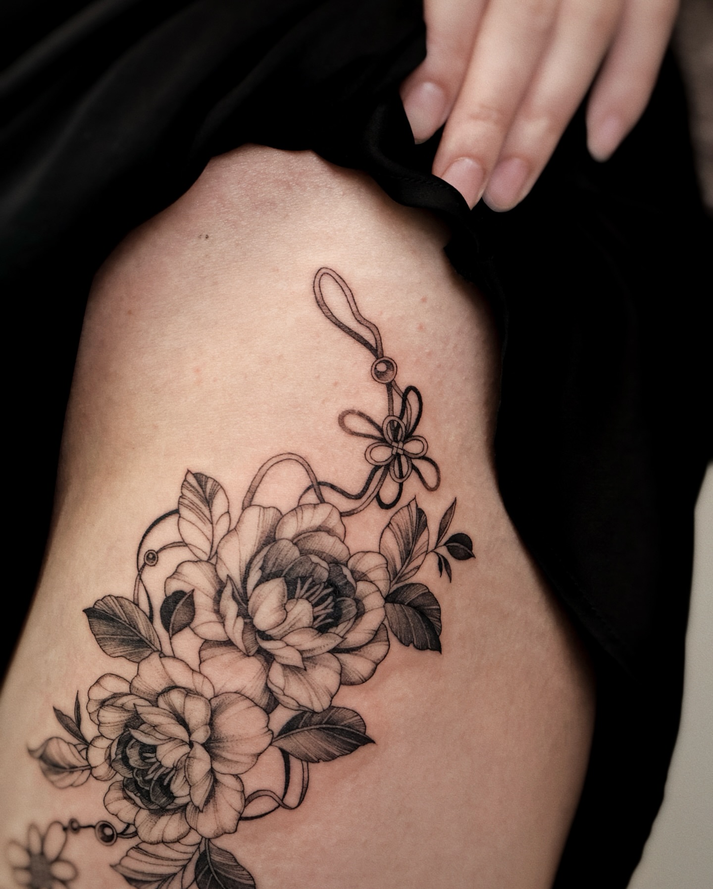 Tattoo by @yulight_tattoo — black_and_grey