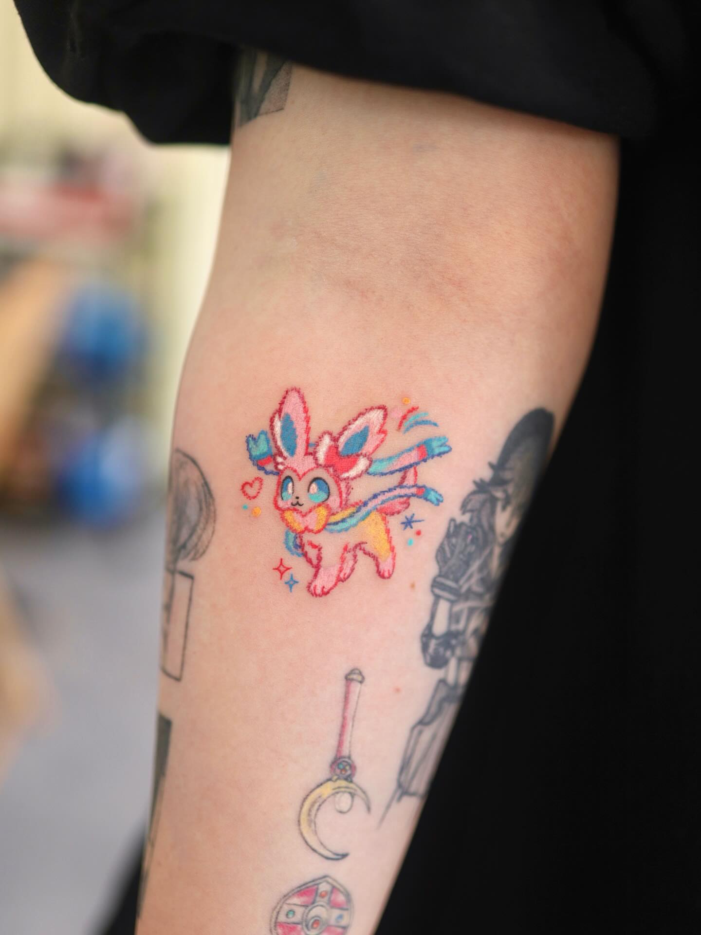 Tattoo by @kettle_tats โ dotwork