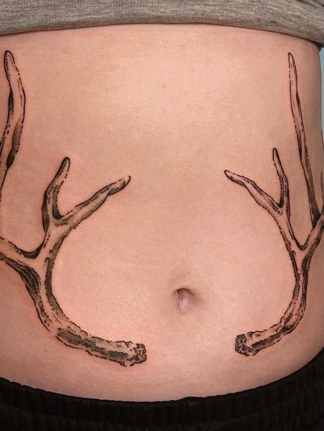 Antlers black and grey tattoo on the torso by ๐ฐ ๐ต๐๐๐๐๐ ๐ฐ