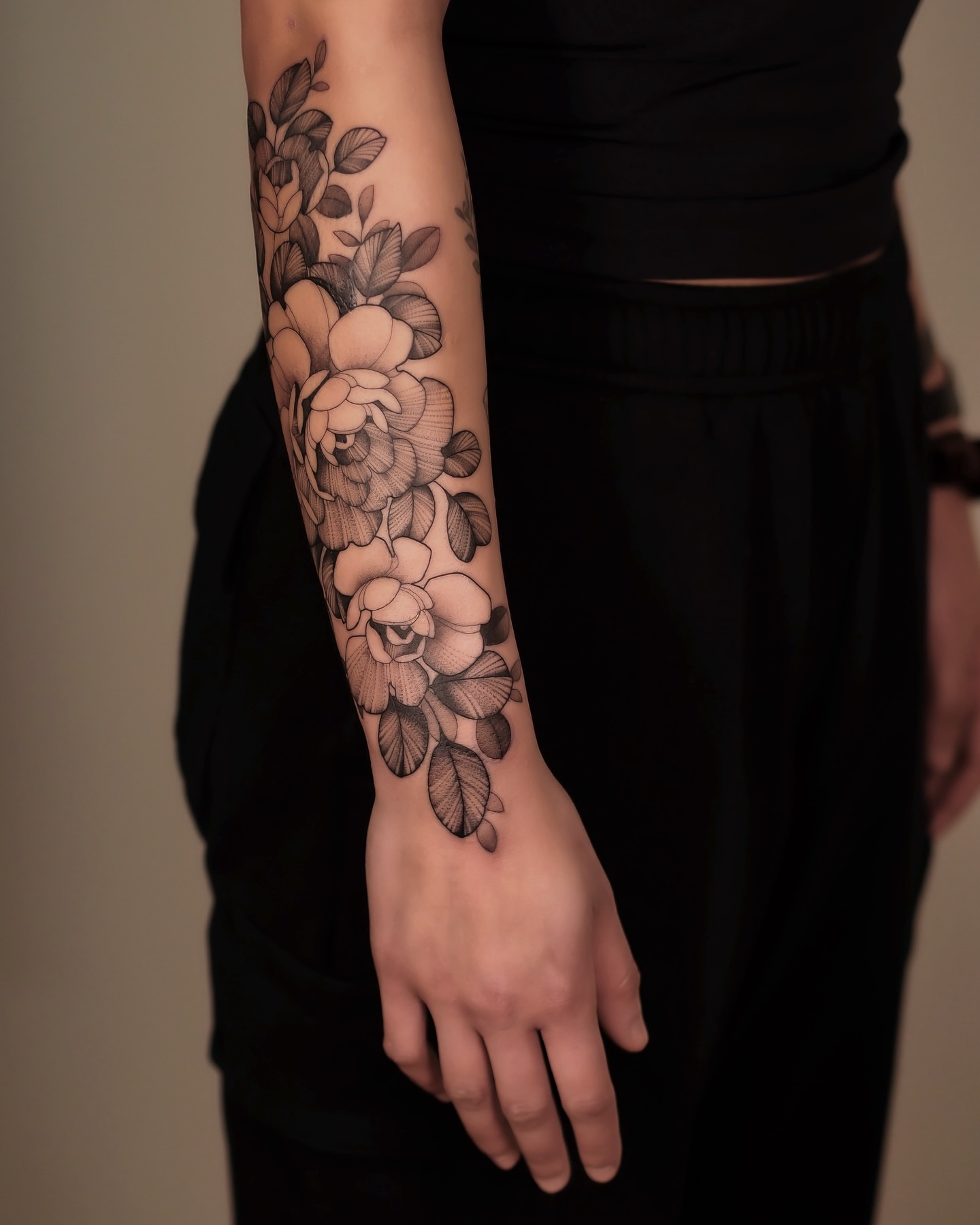 Tattoo by @jennaleeshaaktattoo β black_and_grey