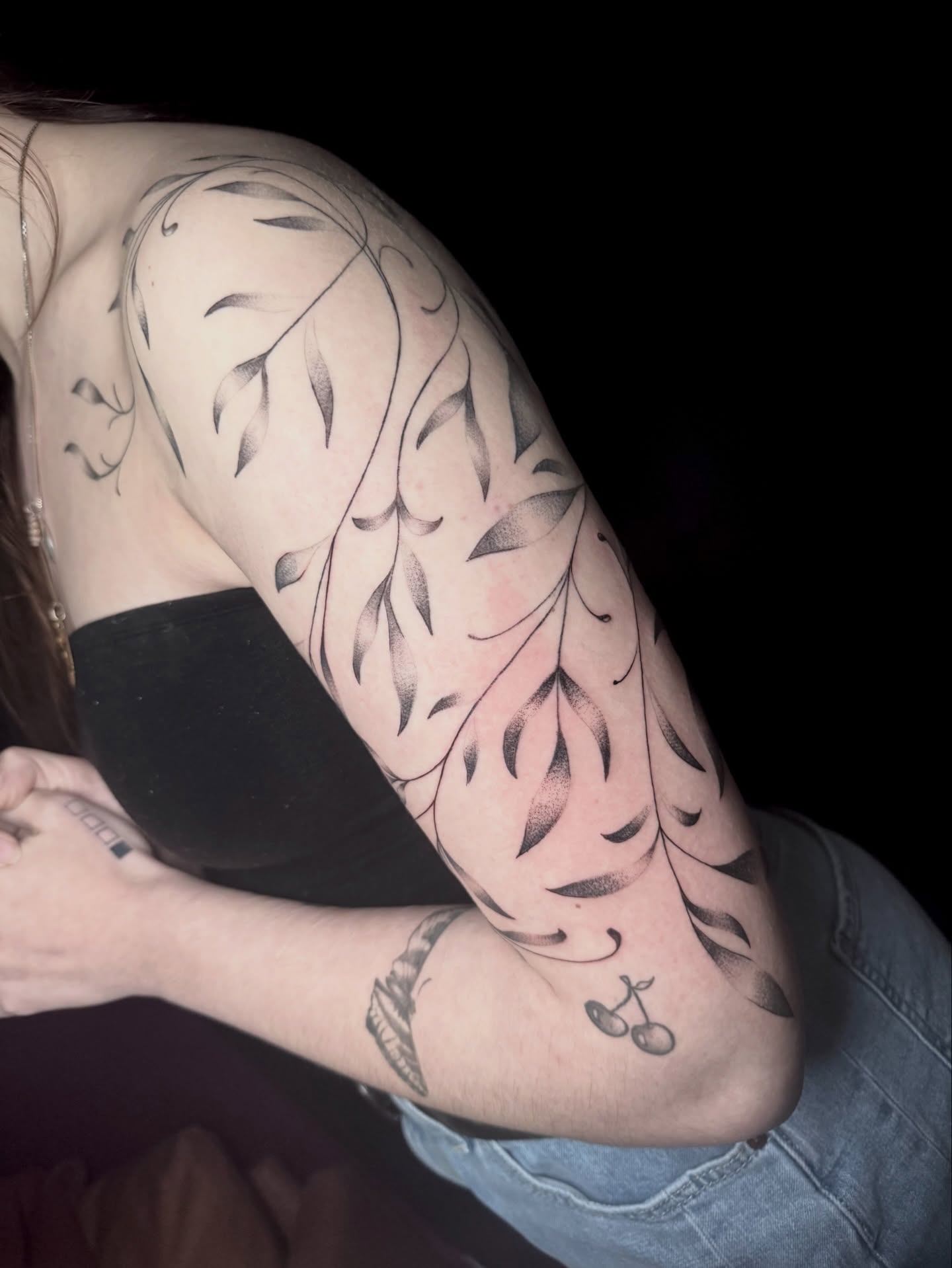Tattoo by @dante_srs — black_and_grey