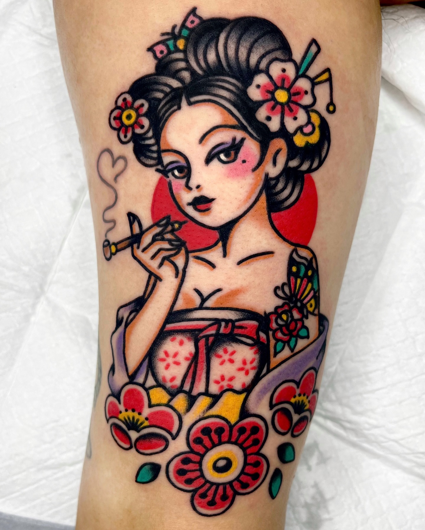 Geisha American traditional tattoo on the forearm by 올드스쿨타투 레드립