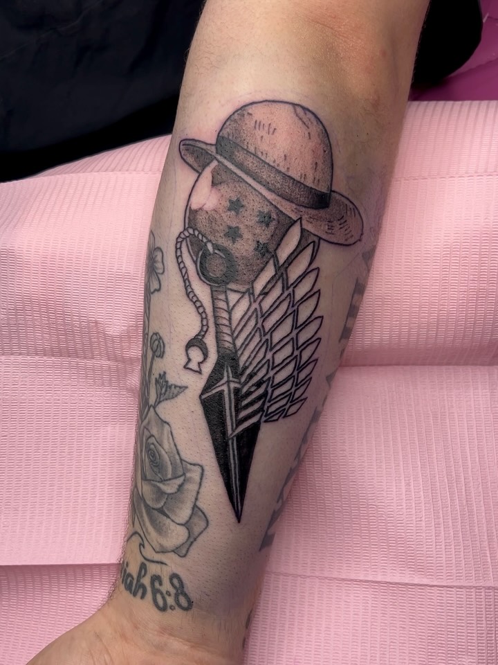 Tattoo by @bee.rose_tattoo — black_and_grey