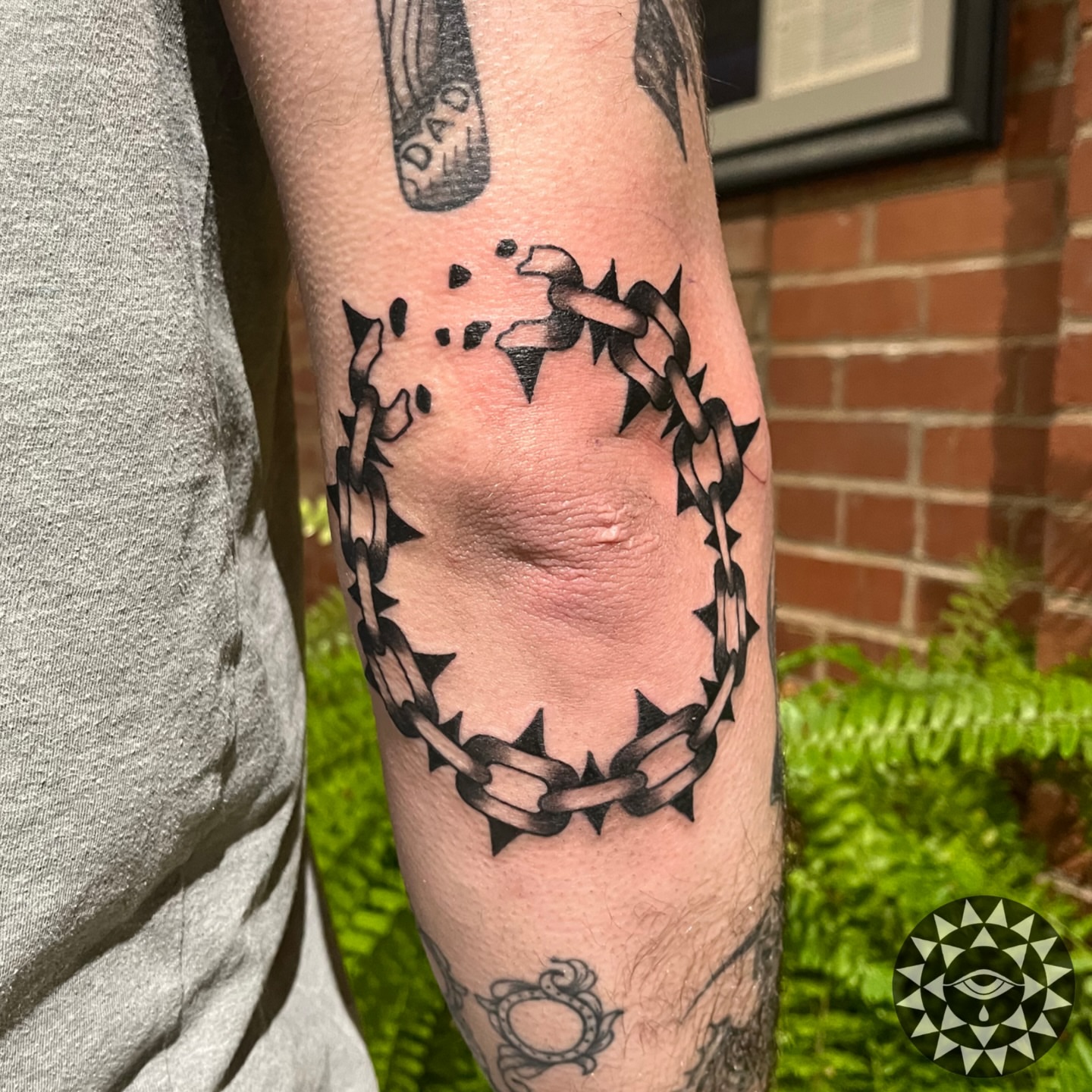 Tattoo by @chelsartistry — black_and_grey