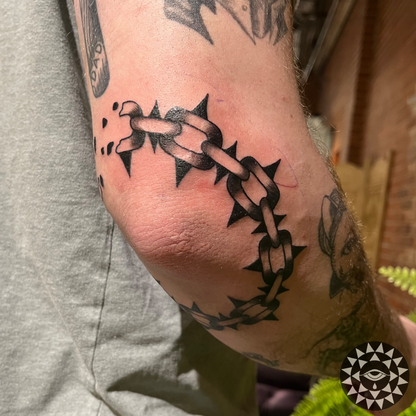 Tattoo by @chelsartistry — black_and_grey