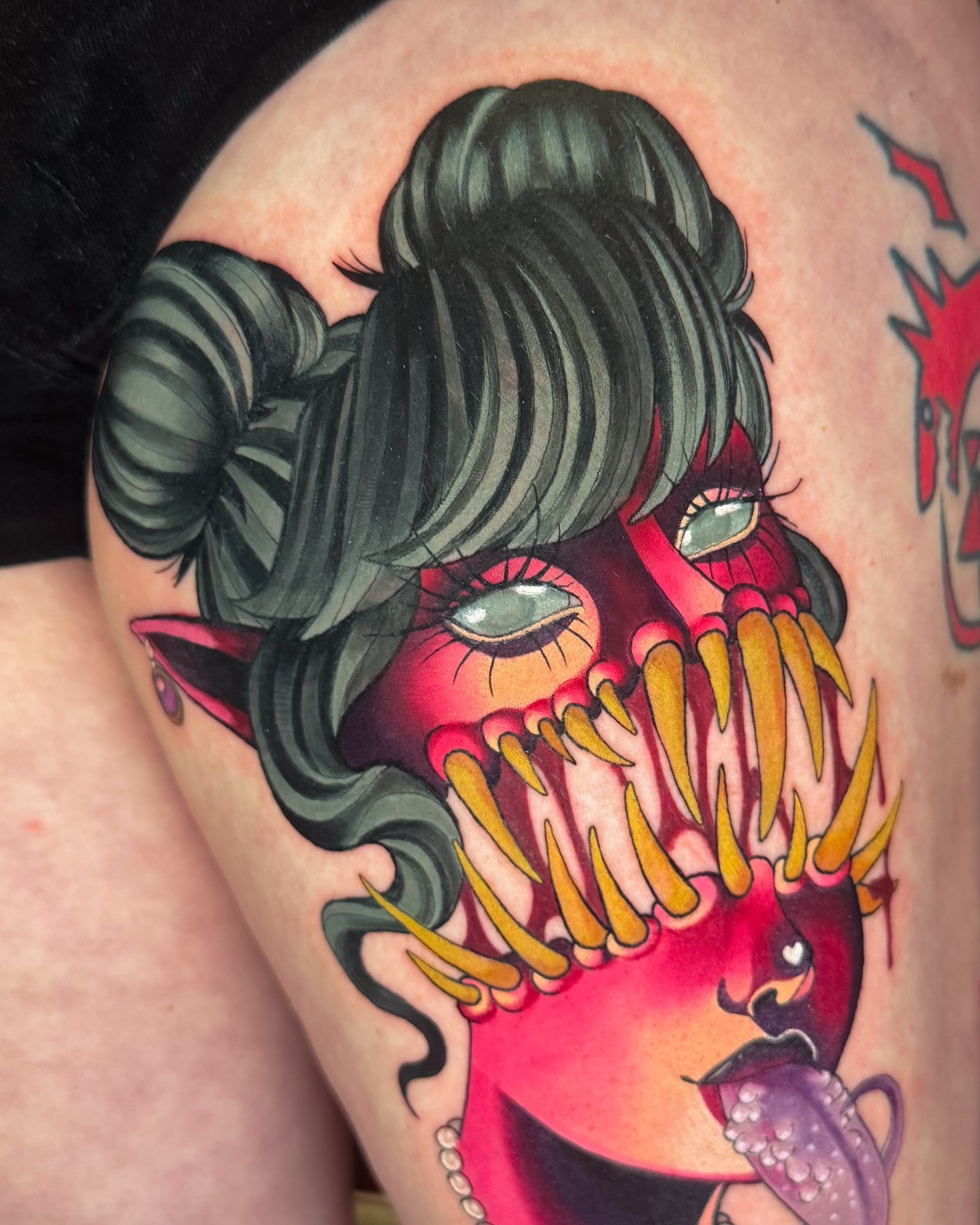 Woman with tentacles American traditional tattoo on the thigh by 𝔐𝔞𝔯𝔰 ✨