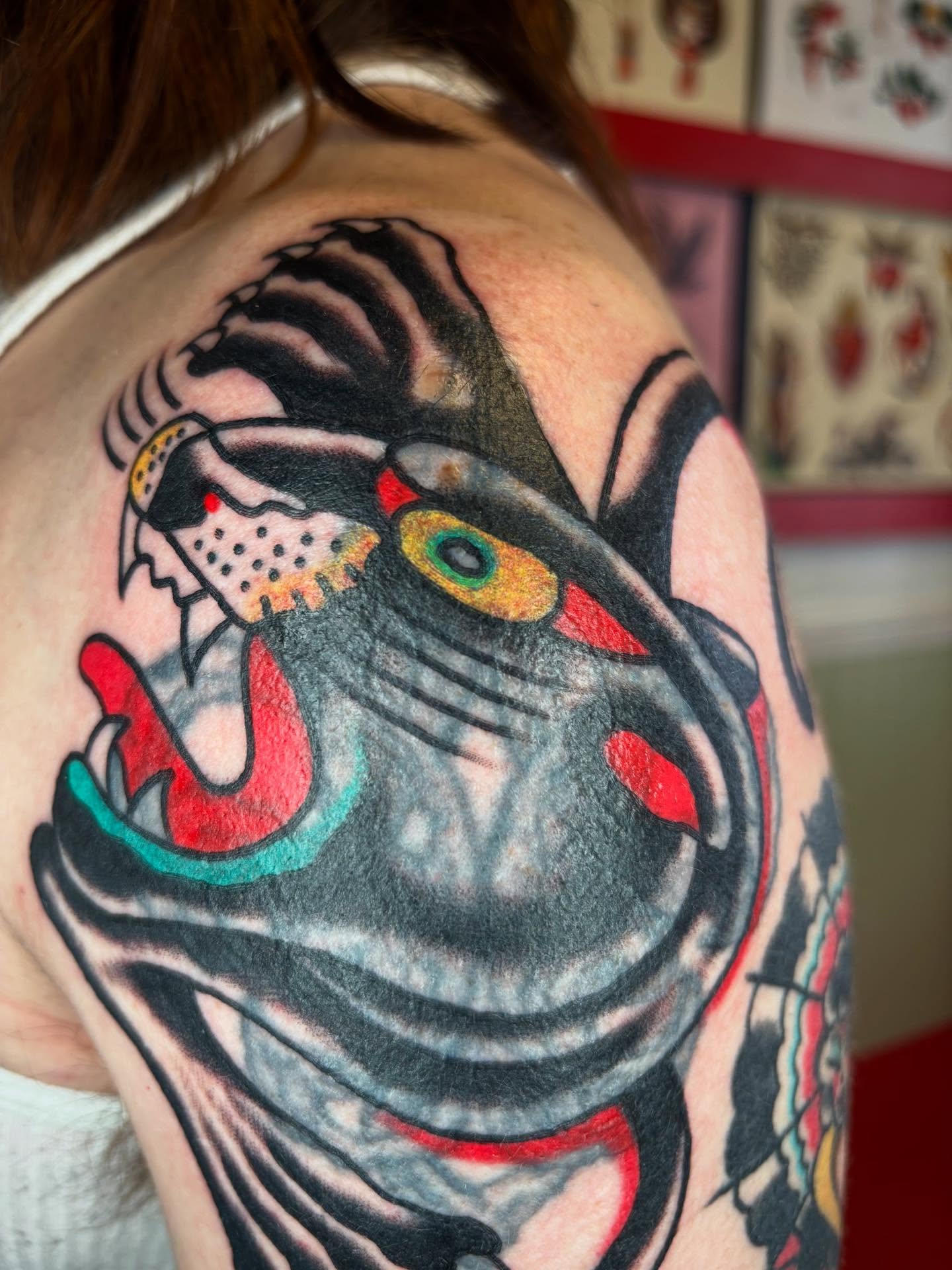 Tiger American traditional tattoo on the shoulder by 🌹