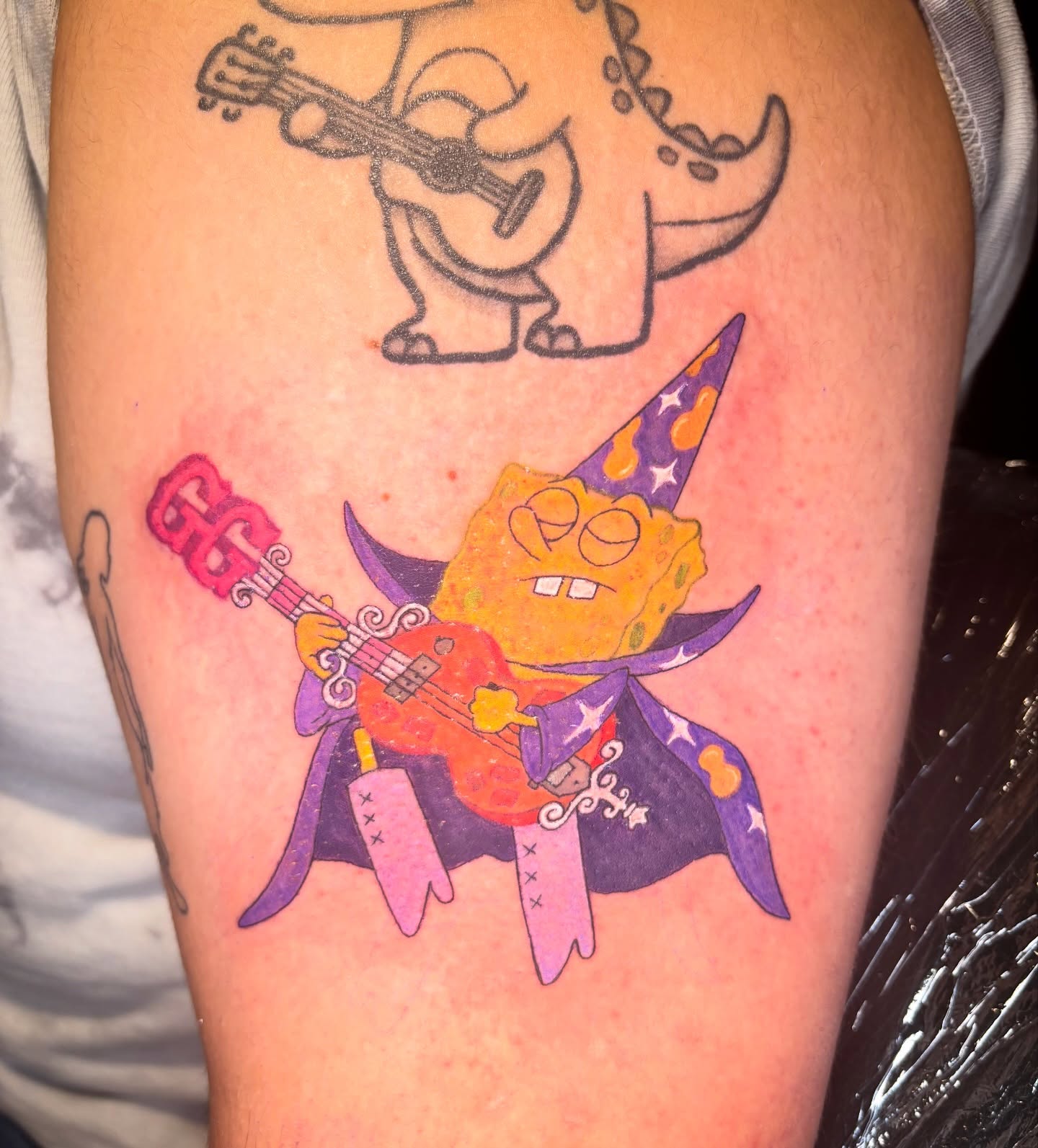 Wizard sponge new school tattoo on the thigh by Kiwi🌱☀️