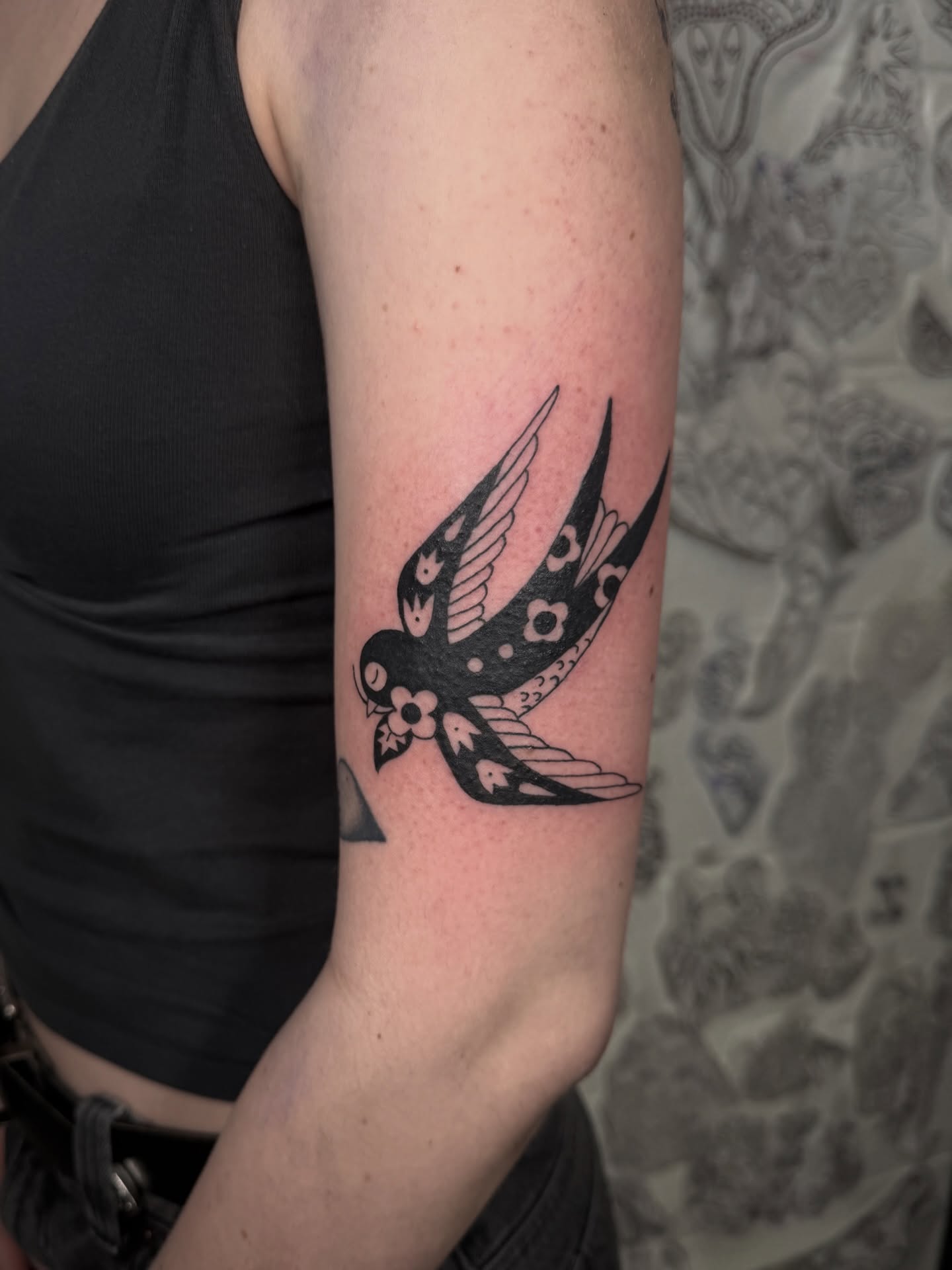 Tattoo by @lilygtattoo β american_traditional