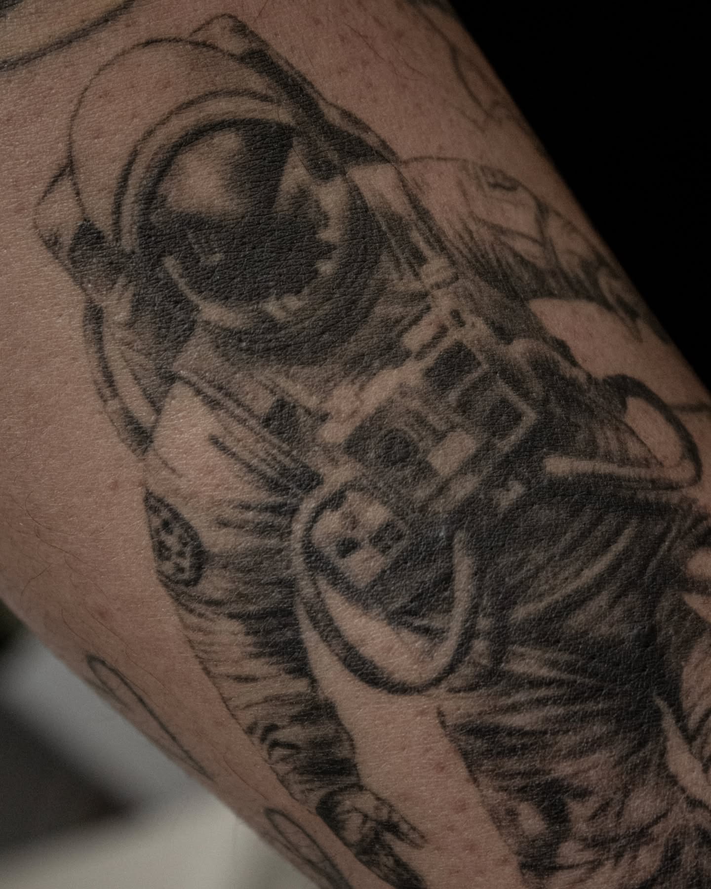 Tattoo by @glitchnstein β black_and_grey