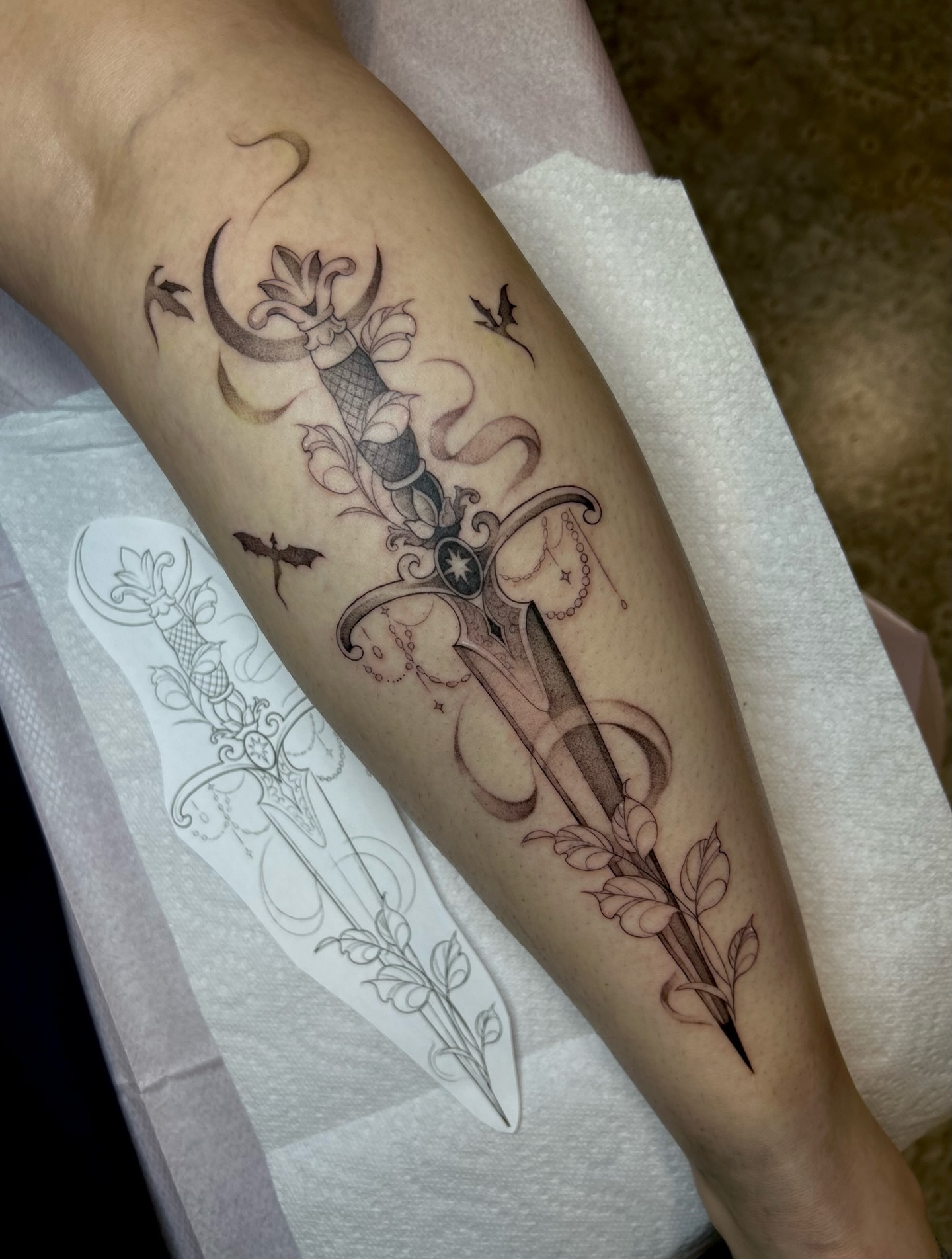 Tattoo by @tattoosbyalyssa — black_and_grey, ornamental