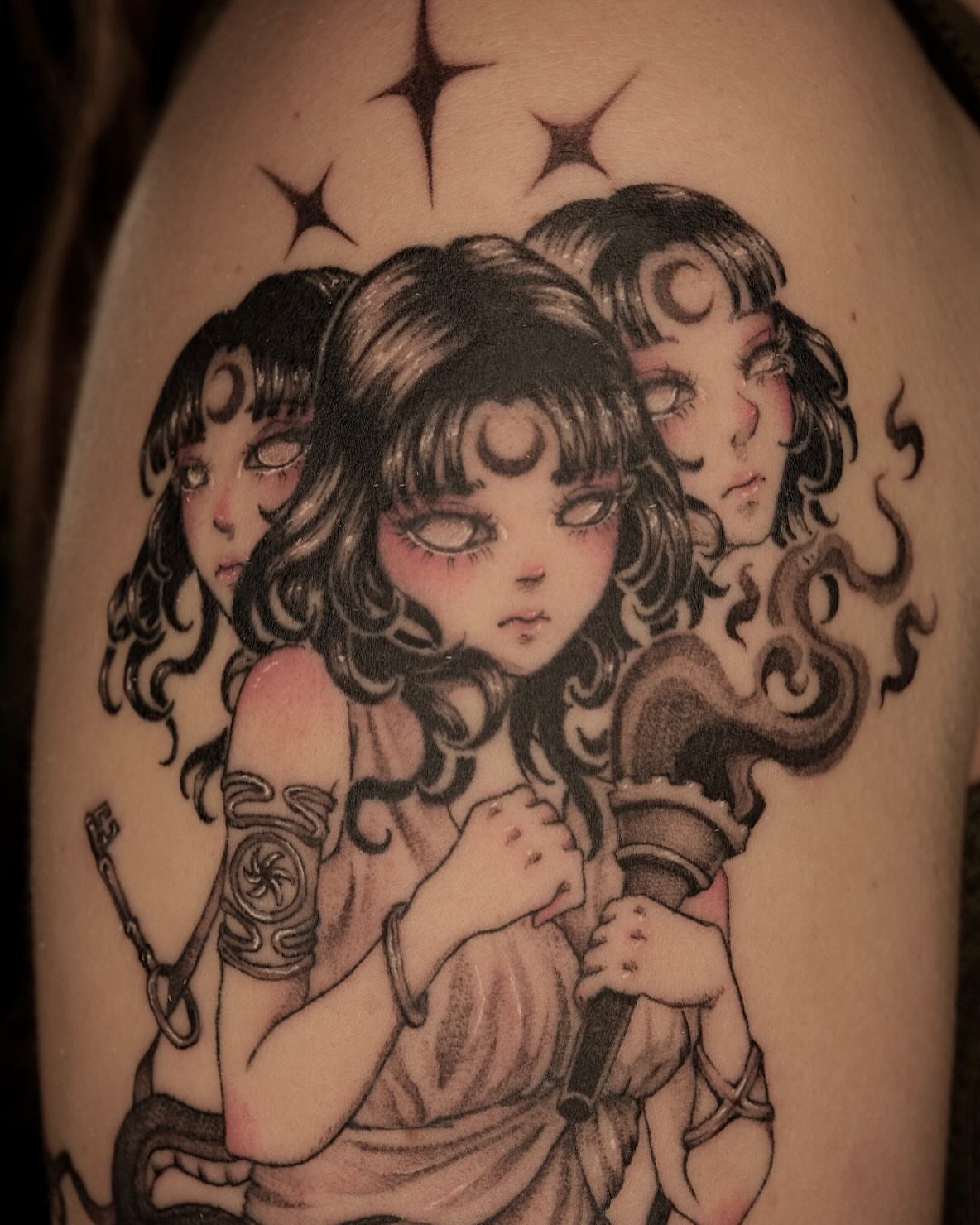 Three girls illustrative tattoo on the shoulder by misa (mi isabelle) β€οΈβπ₯π