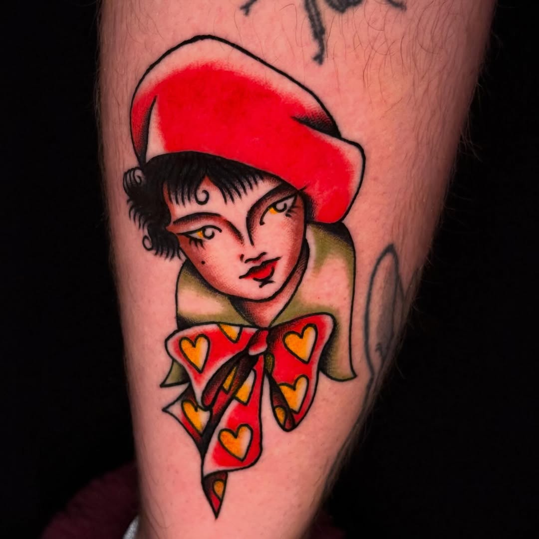 Tattoo by @freezedriedrainbow โ american_traditional