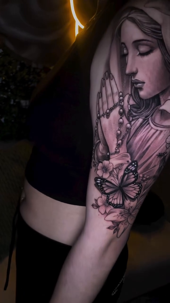 Tattoo by @jorgerosales_tattoos — realism, black_and_grey