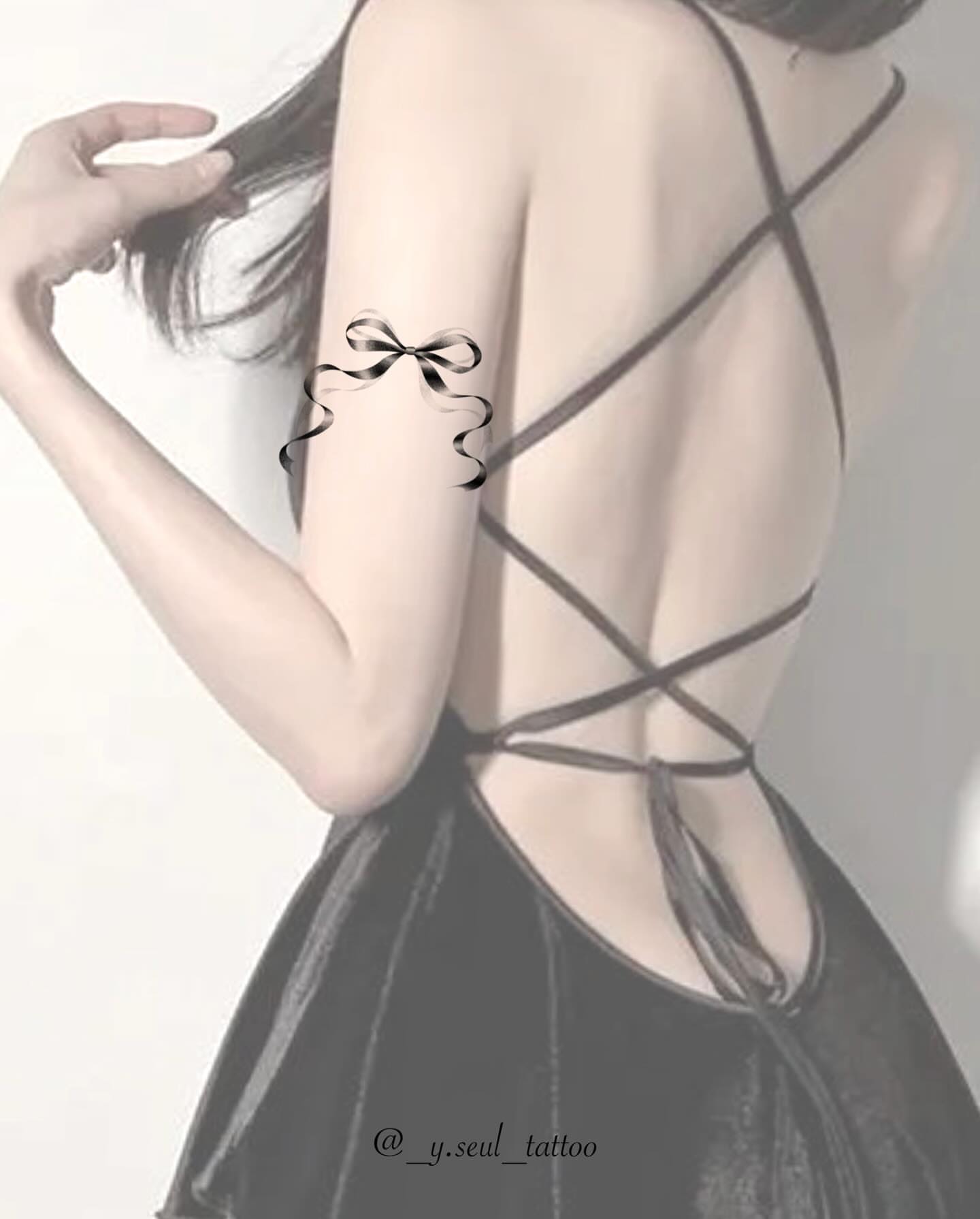 Tattoo by @_y.seul_tattoo — black_and_grey