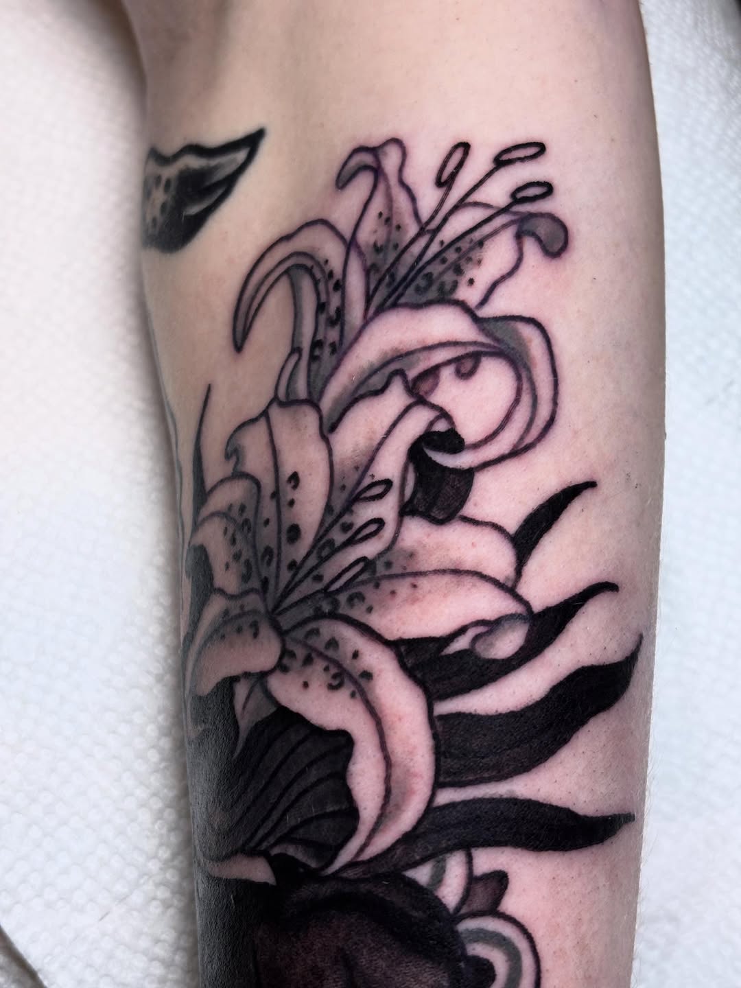 Tattoo by @eric.altonen โ black_and_grey, realism