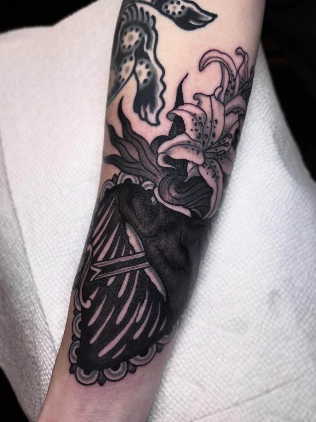 Tattoo by @eric.altonen โ black_and_grey, realism