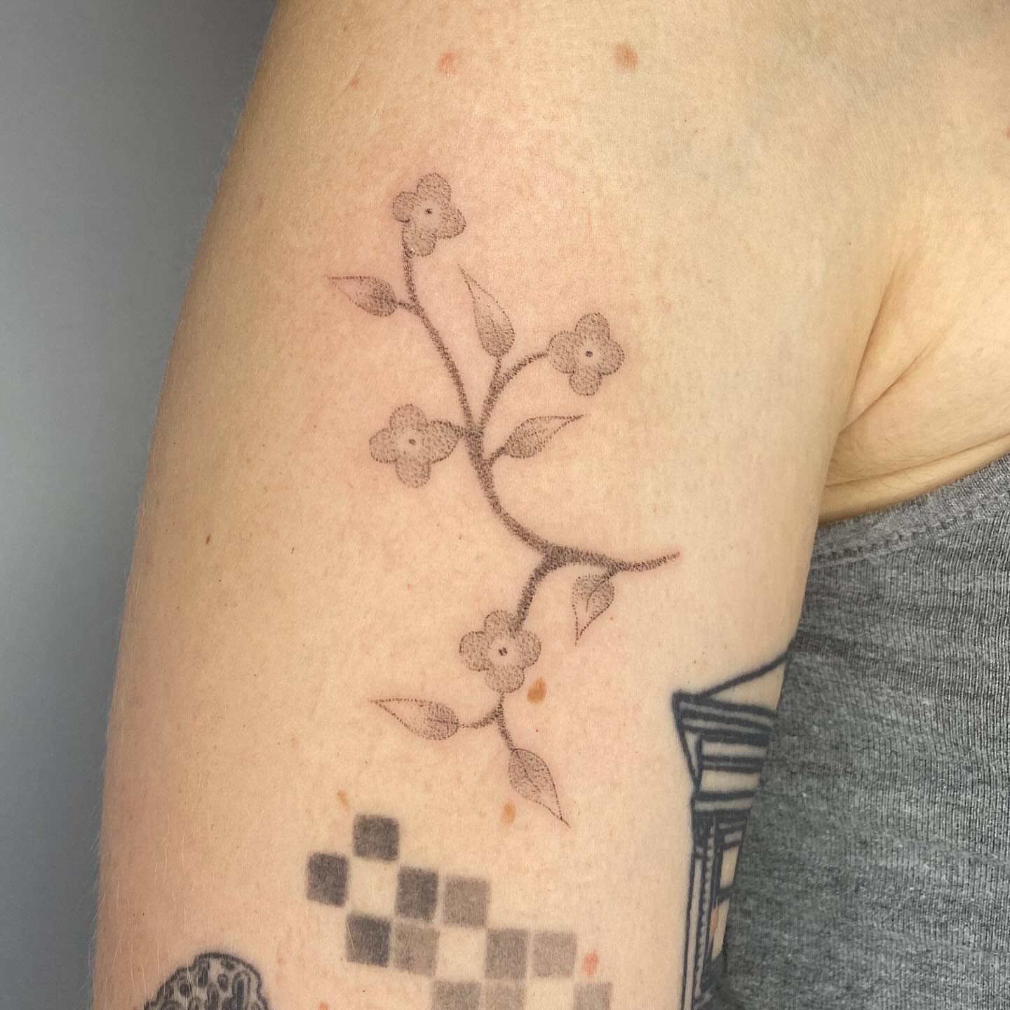 Flower vine black and grey tattoo on the forearm by 🌀☁️kath☁️🥀